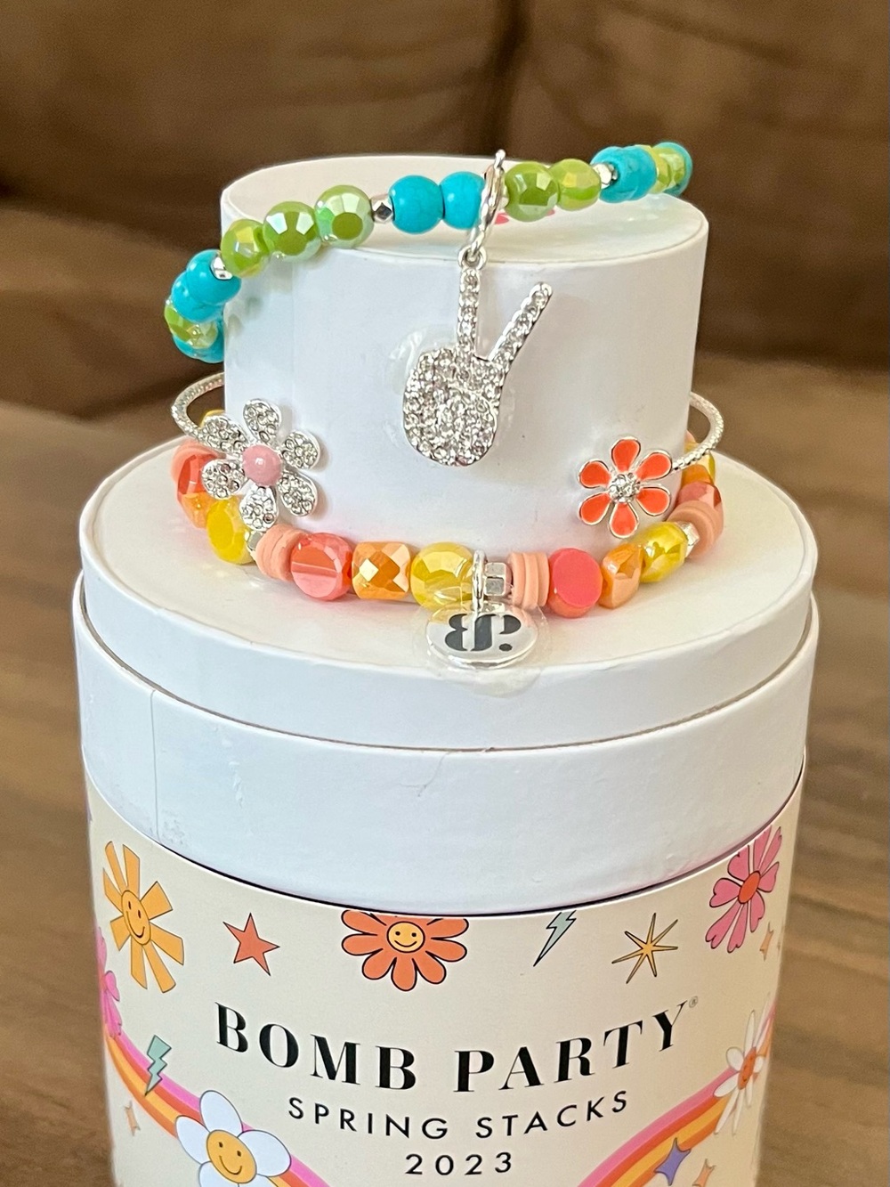 Bomb Party Spring Stack Retro RBP5723 It’s all groovy, Baby HTF